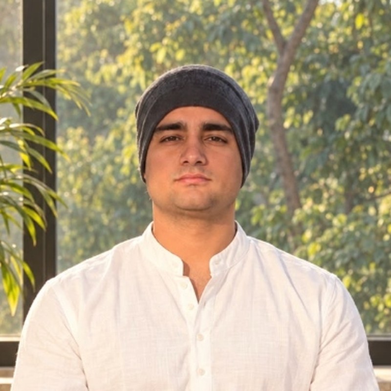 Deepak — Certified Yoga Instructor, Meditation Trainer & Wellness Coach